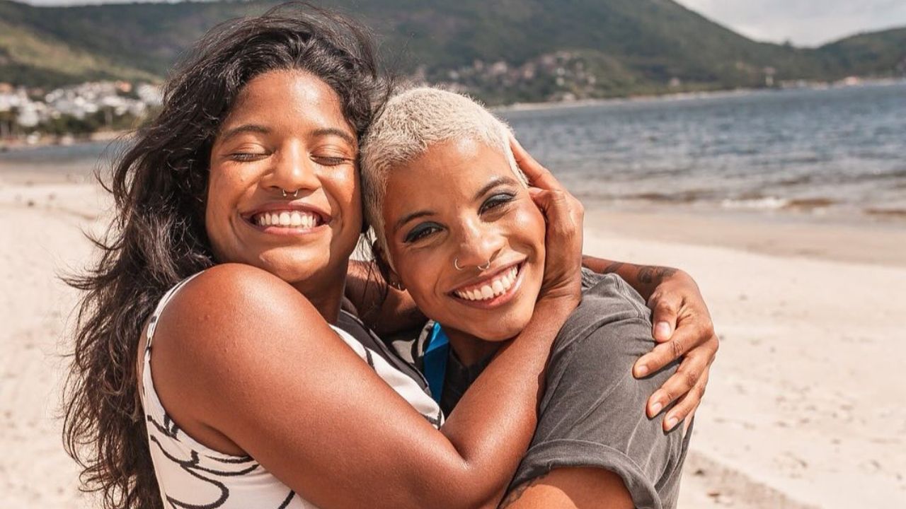 Dupla homenagem: trilha e mirante da Praia do Sossego, em Niterói, serão batizados com o nome de Juliana Marins