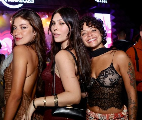 40-Liz Bittencourt, Gabriela Medeiros e Duda Lopes 0835