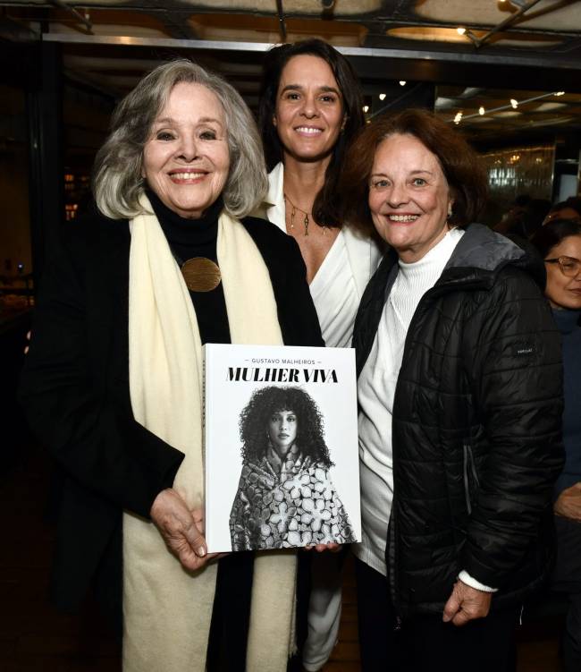 _DSC8378 Rosiska Darcy , Maria Fortuna e Lucia Nascimento Araújo - irmã de Heloísa Teixeira - JULHO 2025 - CG