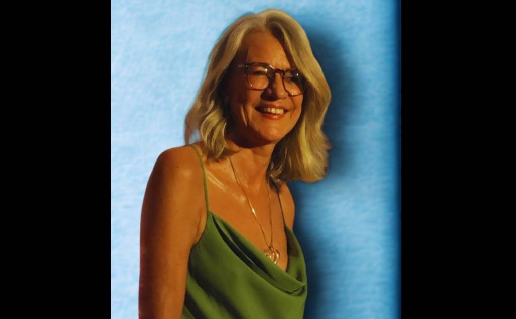 De Próprio Punho, por Martina d’Avila: “Quem tem que limpar é a Comlurb?”