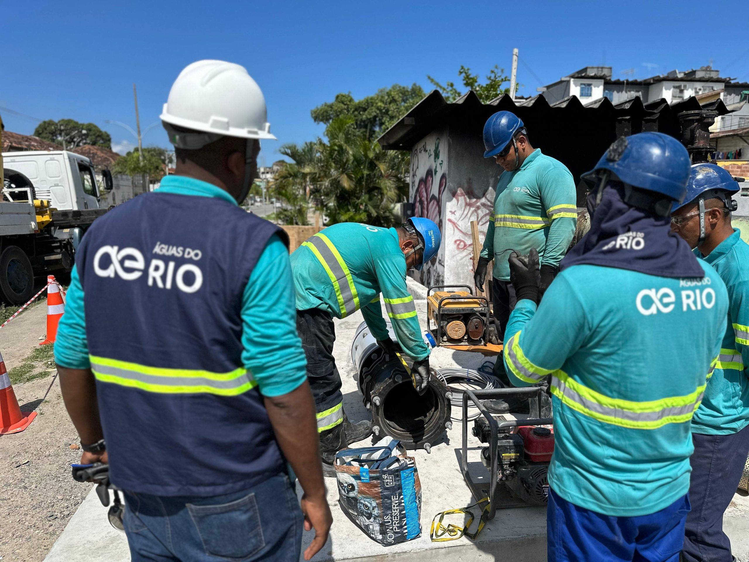 "Gato com pedigree": o valor das multas da Águas do Rio a grandes clientes
