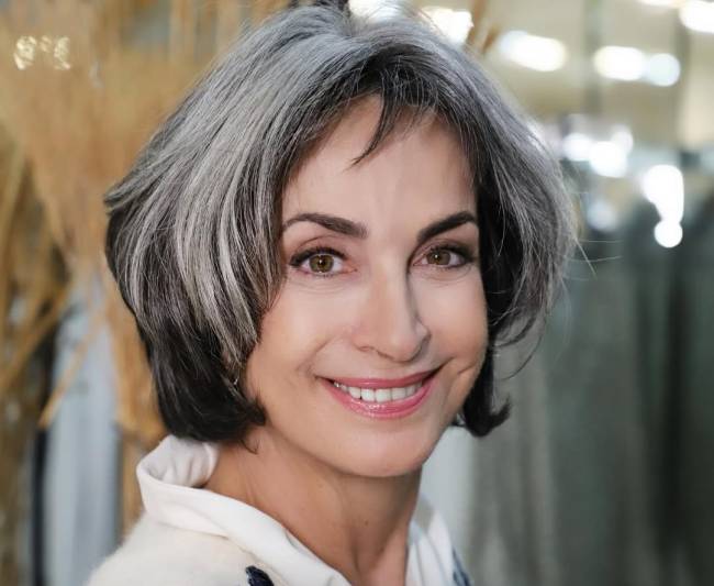 Claudia Matarazzo é jornalista especialista em etiqueta e comportamento