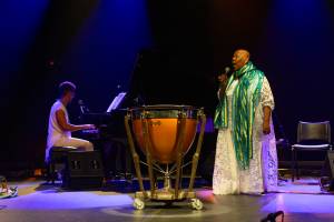 A cantora Virginia Rodrigues e o pianista Zé Manoel.