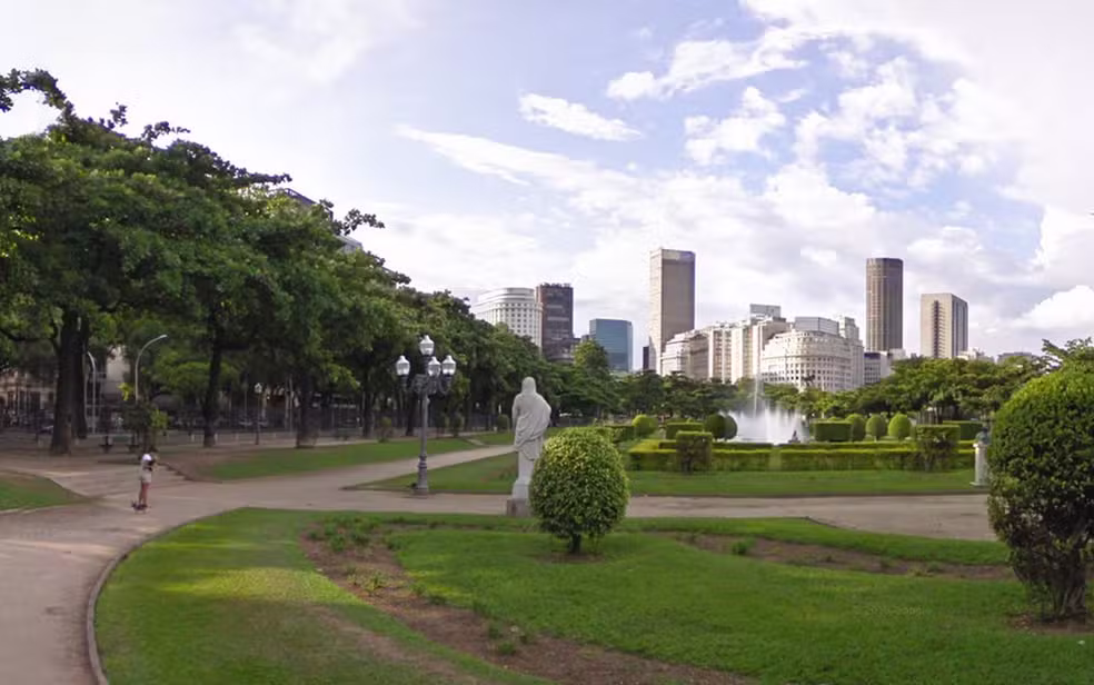 Praça Paris: espaço na Glória é o novo palco para barracas que deixam a feira