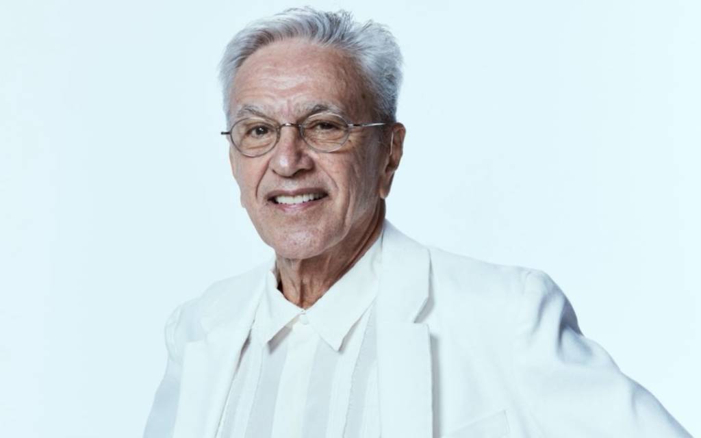 Medalha Tiradentes para Caetano? 