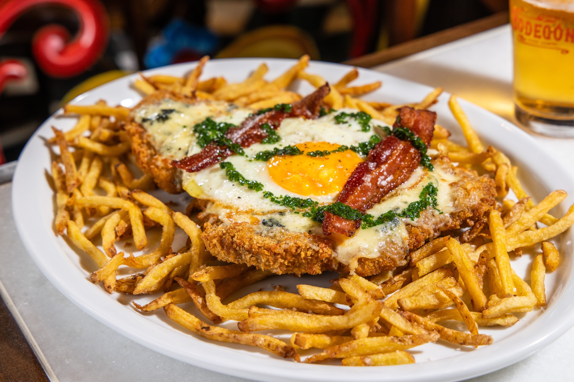 Milanesa, prato do Bodeg&oacute;n