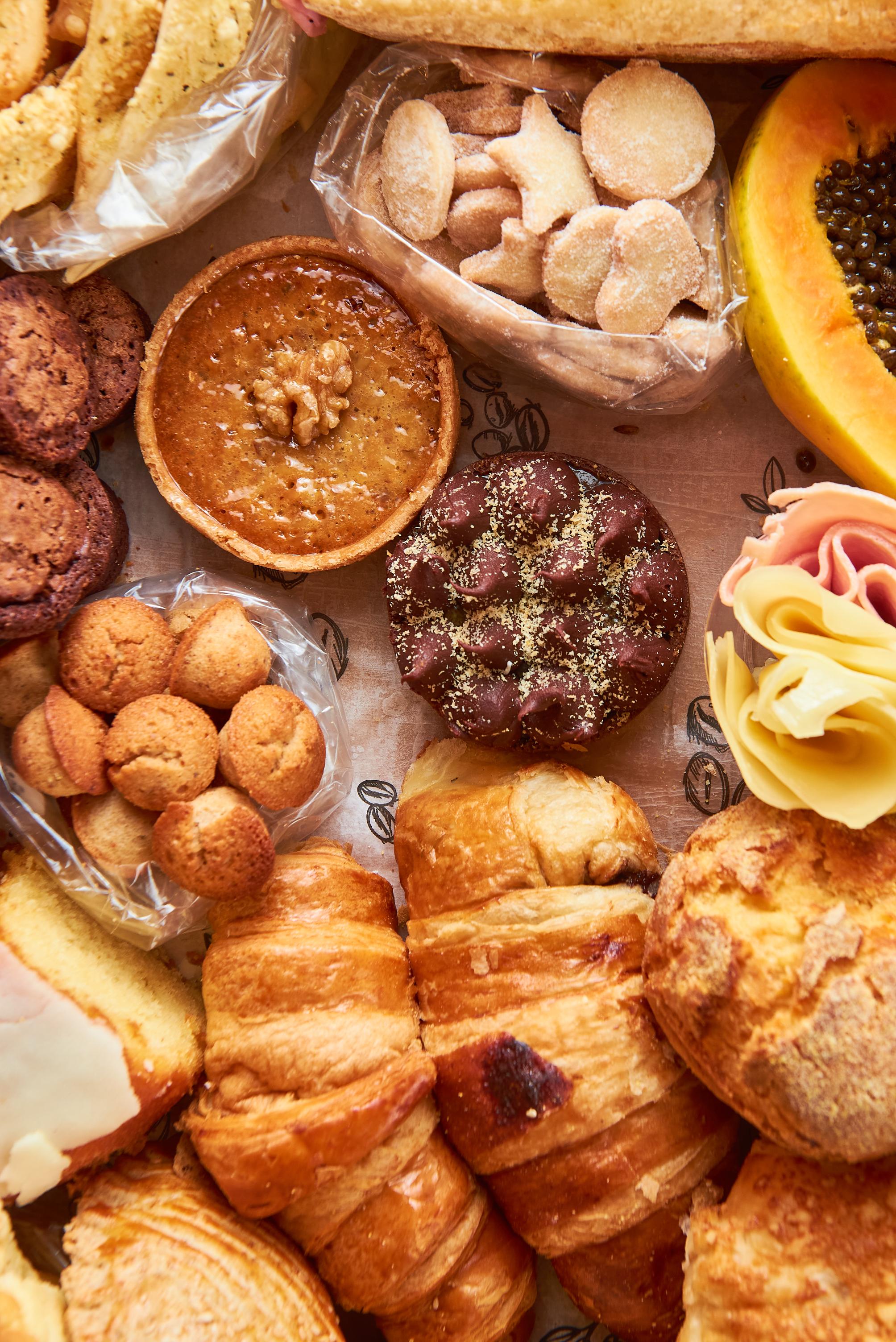 Cesta do Caf&eacute; Cardin