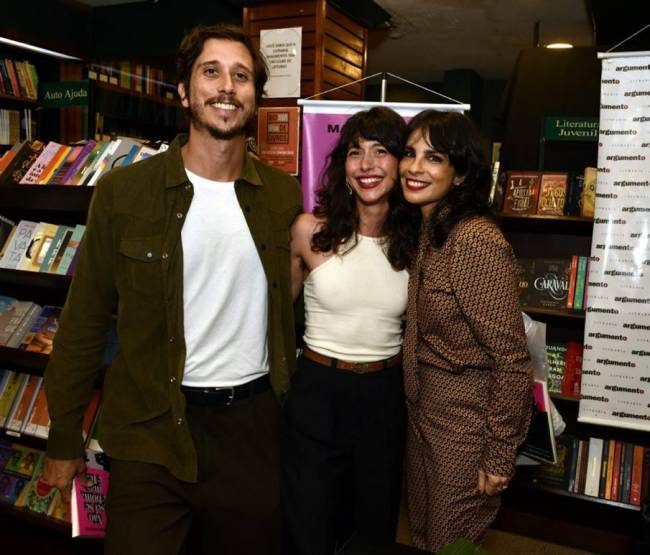 _DSC4973 Felipe Fernandes , Tainá Medina e Maria Ribeiro - NÃO SEI SE É BOM , MAS É TEU - AGO - 2025 - CG