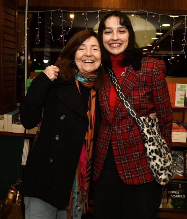 _DSC5163 Francesca Cardoso e Maria Santos - NÃO SEI SE É BOM , MAS É TEU - AGO - 2025 - CG