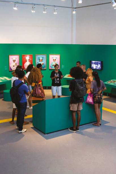 Galpão Bela Maré: Um dos endereços mais pulsantes na Zona Norte abriga clube de leitura, cinema, exposição e show Galpão Bela Maré: Um dos endereços mais pulsantes na Zona Norte abriga clube de leitura, cinema, exposição e show