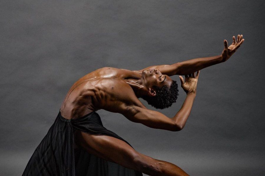 Bolshoi leva mais 12 cariocas para Stª Catarina: força nessa panturrilha!