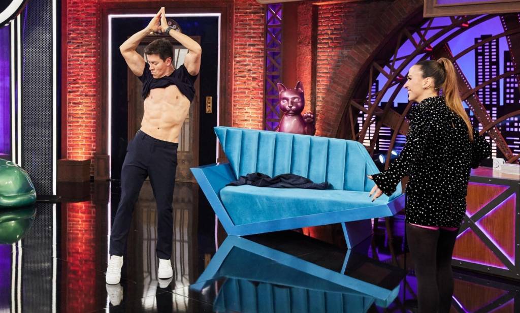 O furo de Tata Werneck na entrevista com Rodrigo Faro no Lady Night