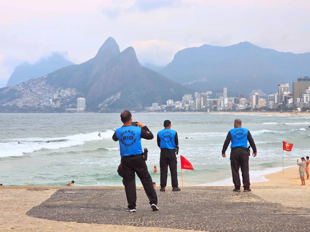 Guarda Municipal armada já faz parte do cenário carioca 