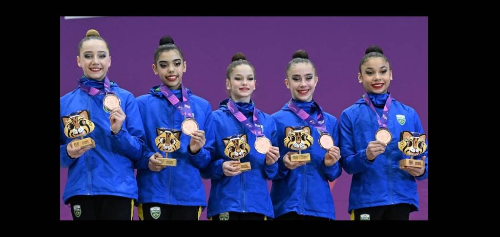 Etiqueta para torcer pelas ginastas rítmicas