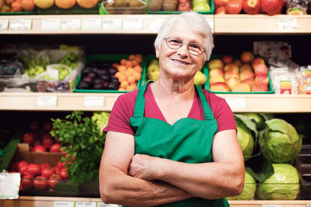 Como os cariocas 60+ vêm cavando espaço no mercado de trabalho