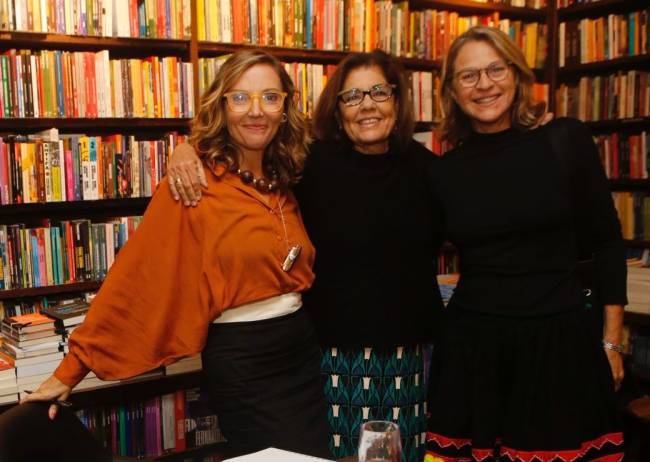 Gisela Schmitt, Bia Borges e Cristina Seve