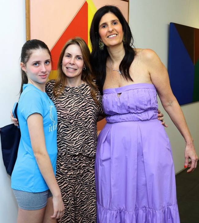 Beatriz Dornelles, Luciana Dornelles e Luciana Sève