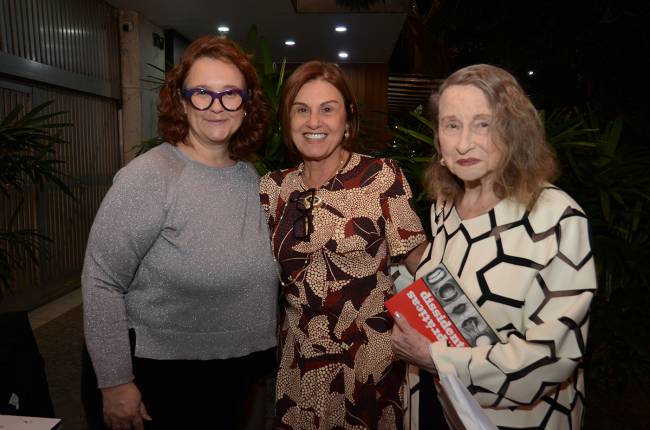 Camila Perlingeiro, Claudia Calirman e Anna Bella Geiger