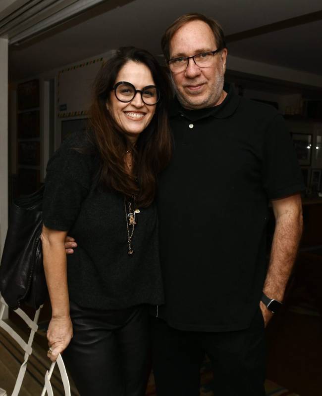 DSC0133 O casal Ana Luiza Guimarães e Toni Vanzolini - ARTE E AMIGOS - SET 2025 - CG