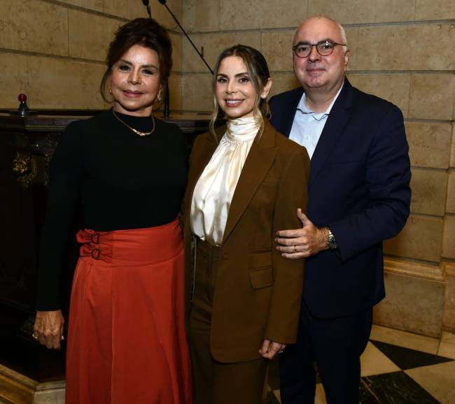 _DSC1371 Silvia Frota , Ana Mamari e Raul Motta - VOLNEY PITOMBO - MEDALHA PEDRO ERNESTO - SET 2025 - CG