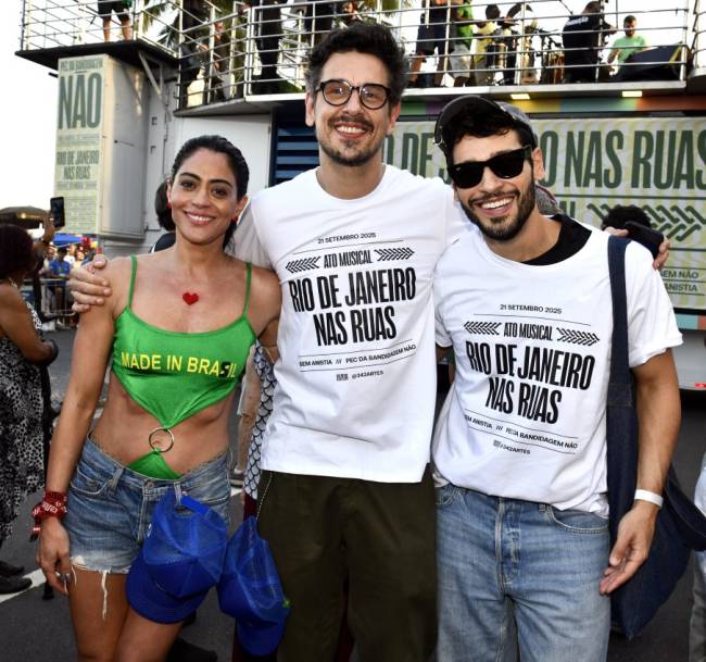 _DSC2124 - Carol Castro , João Vicente de Castro e Bruno Fagundes - ATO MUSICAL - RIO DE JANEIRO - SET 2025 - CG