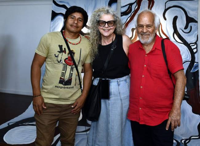 _DSC9023 Os fotógrafos - Renan Kuisetje , Monica Maia e Juvenal Pereira - ATELIER ANA COUTINHO - SET 2025 - CG