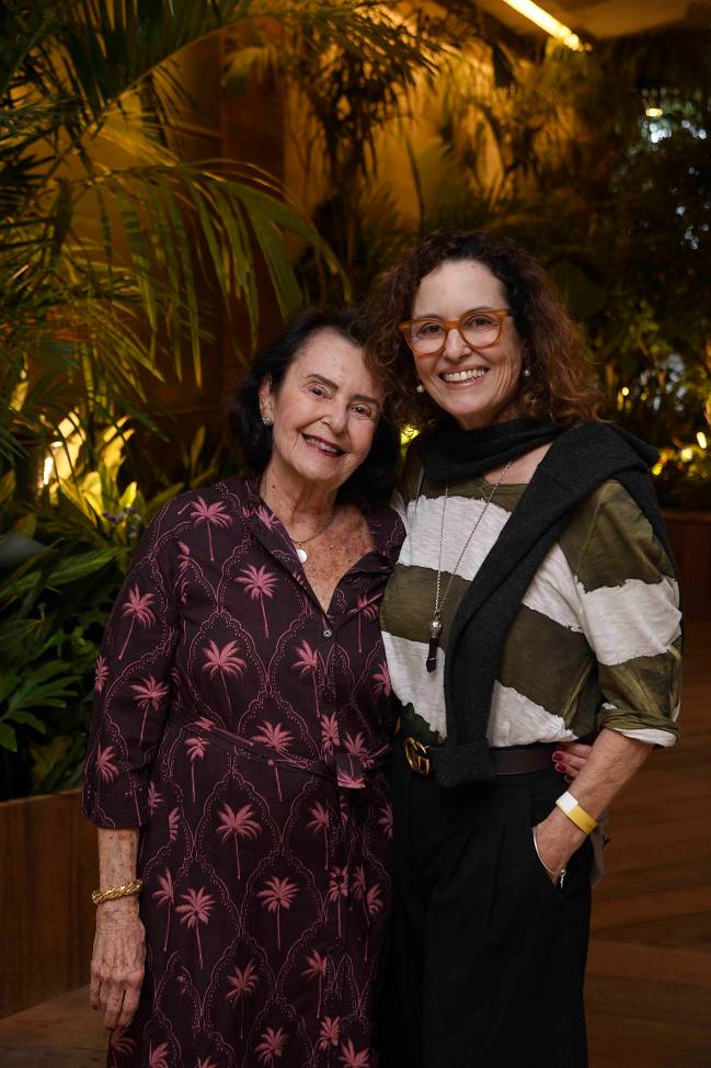 Denise e Maritza Caneca