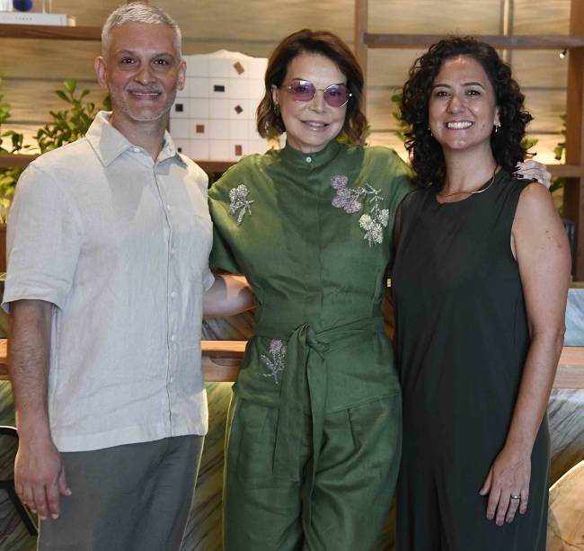 Fernando Lanner Patricia Mayer e Lucia Goncalves 02