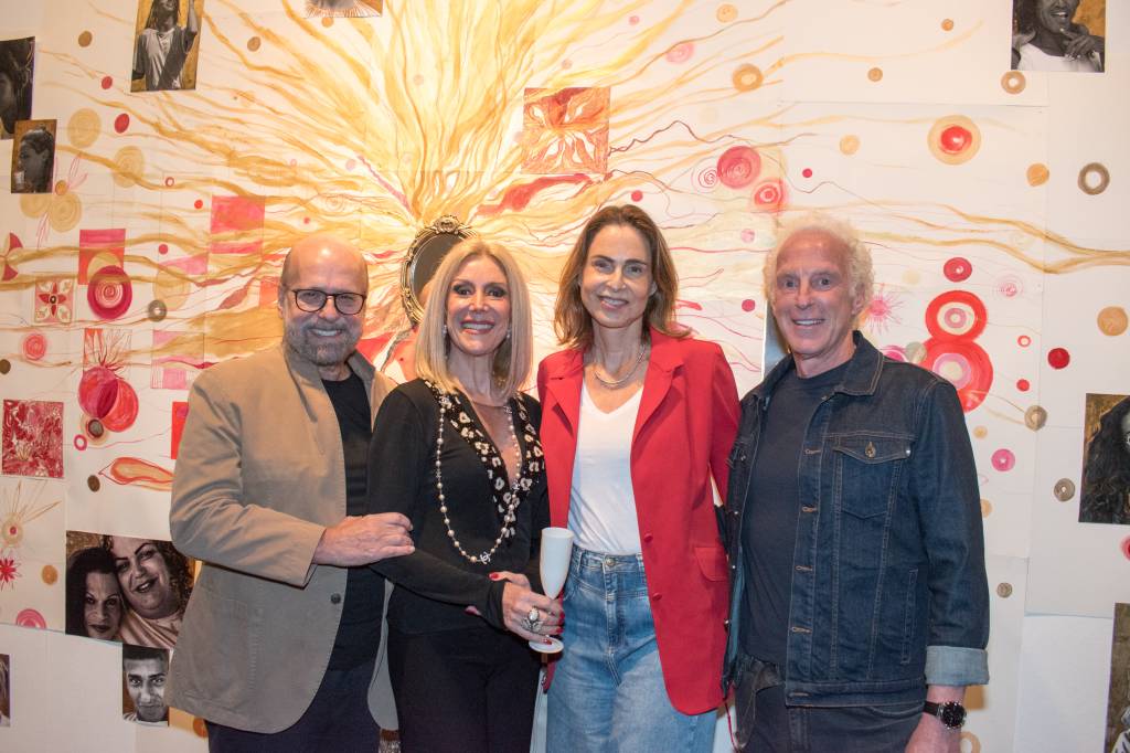 Histórias de presidiárias trans em lençóis: a mostra de Isabela Francisco