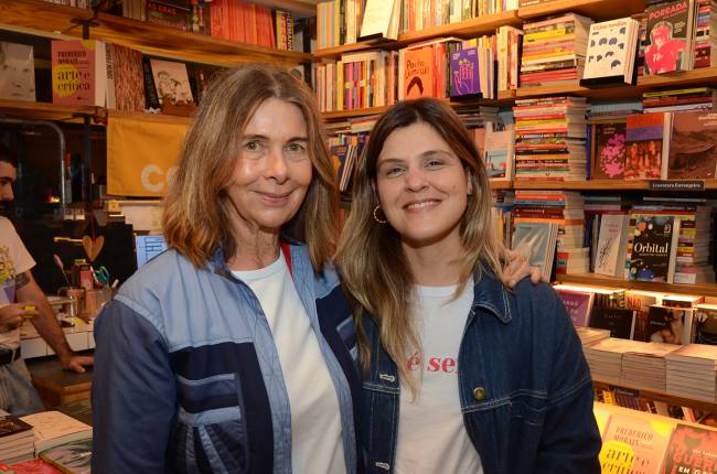 Maria Helena Carneiro da Cunha e Paula Gicovate