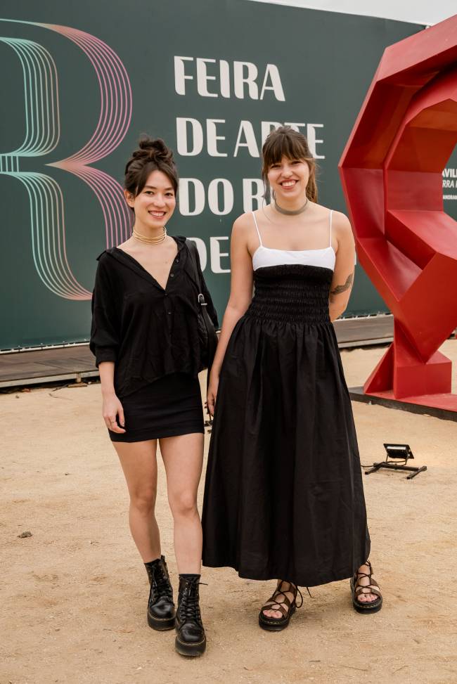 Nana Kohat e Ana Odalia cred Bruno Ryfer