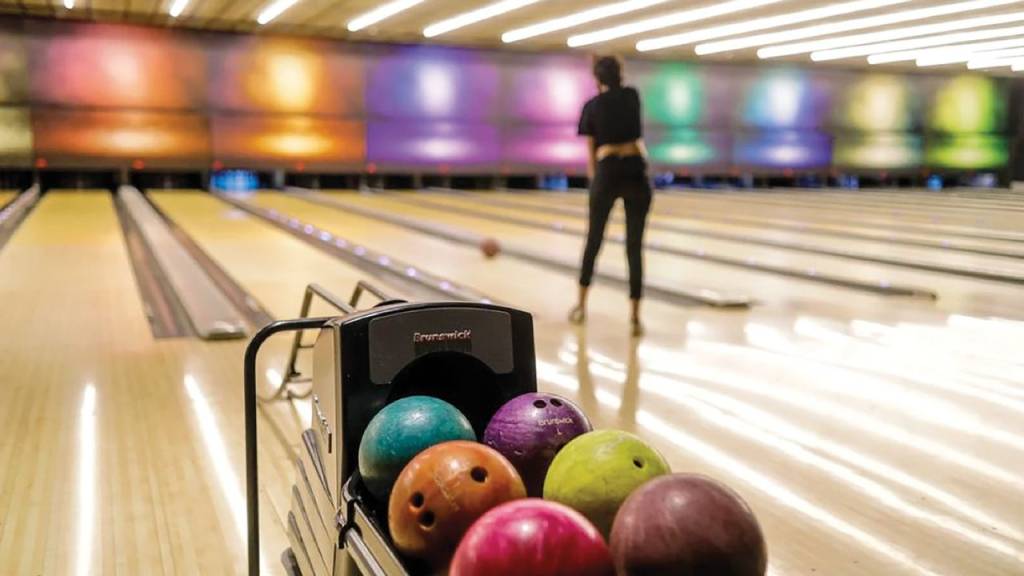 Barra Bowling Grill facilita strikes para a criançada