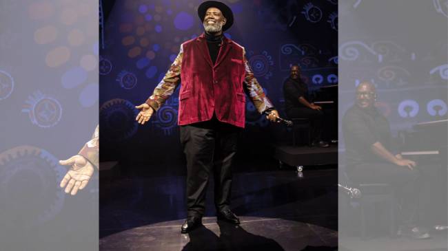 Péricles encerra turnê Pagode do Pericão neste fim de semana