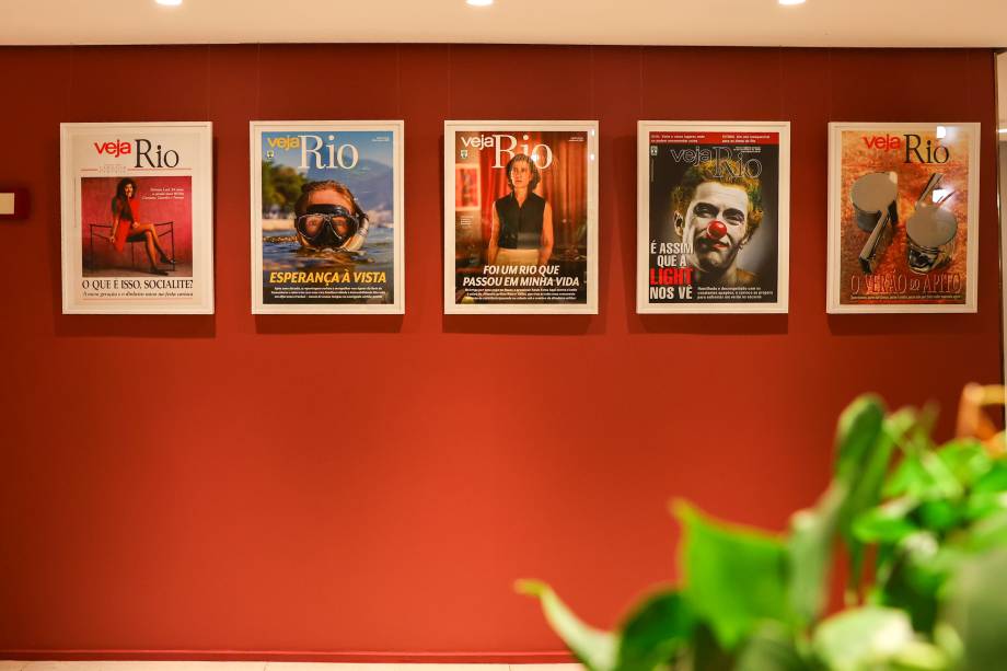 Vernissage Espelhos do Brasil Vernissage Espelhos do Brasil