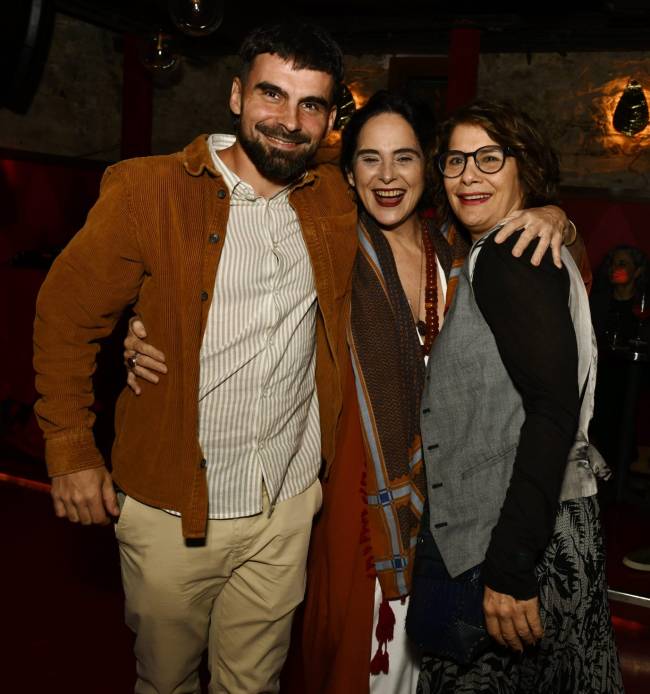 _DSC7438 Os irmãos - Emilio , Mariana e Julia de Moares -KABULETÊ - OUT 2025 - CG