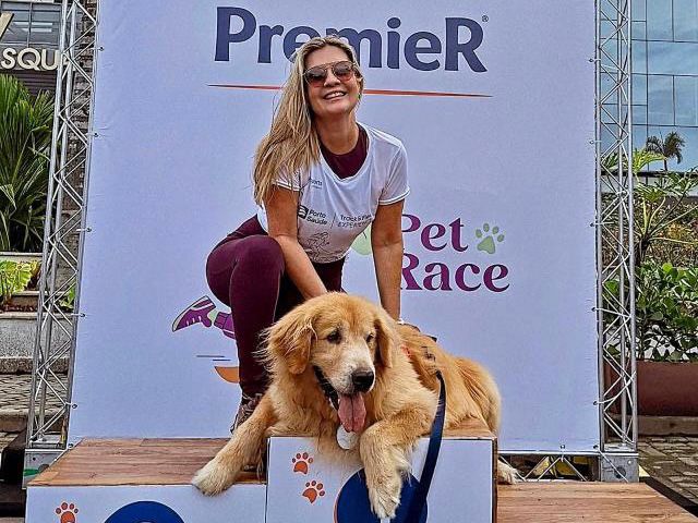 Debora Proença e Bob Marley na Pet Race