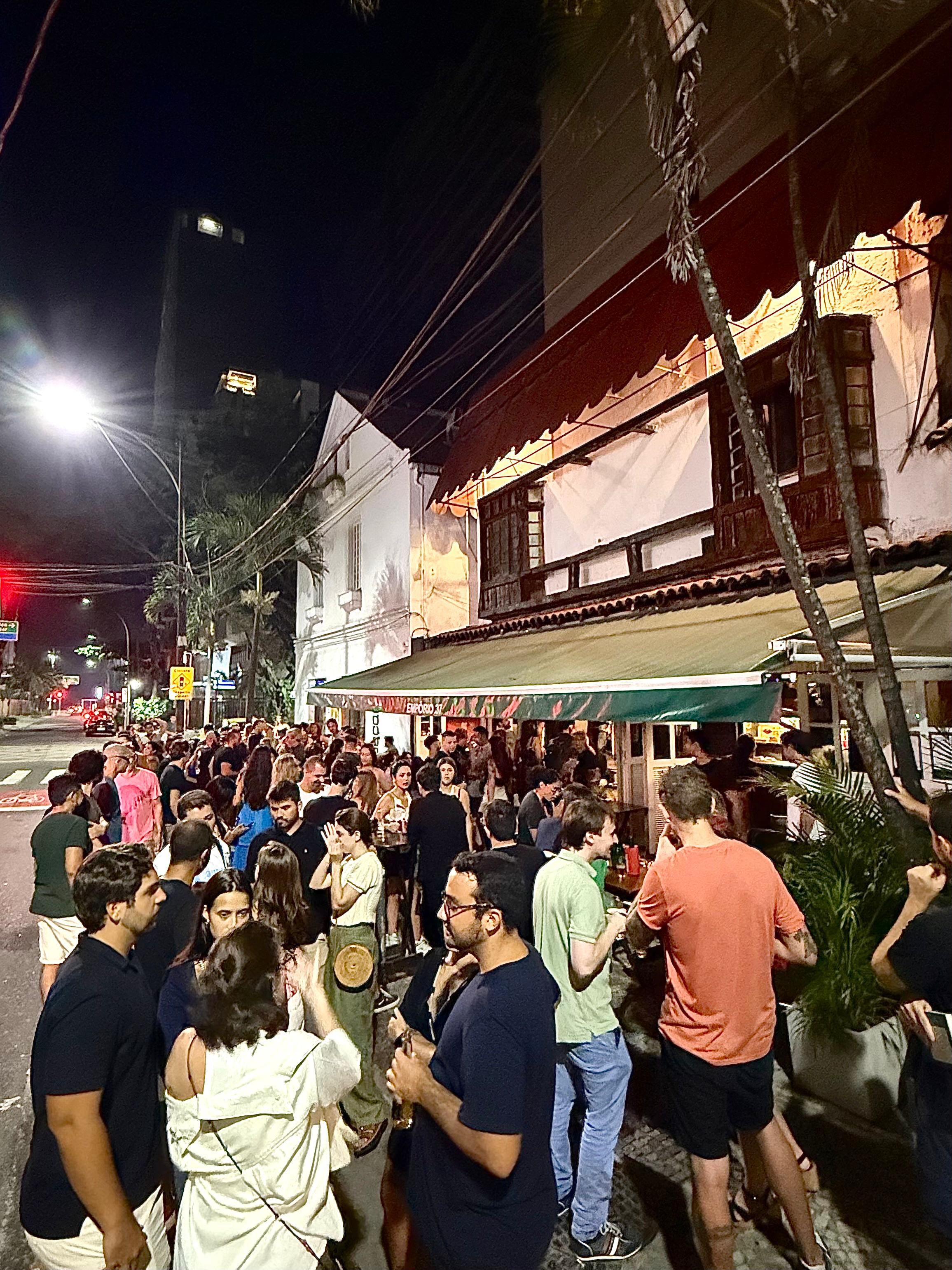 Emp&oacute;rio 37, casa de Ipanema