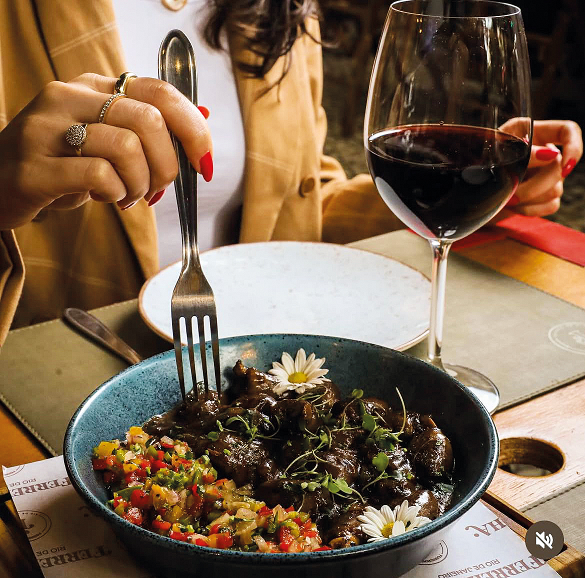 Ferreirinha divulga&ccedil;&atilde;o