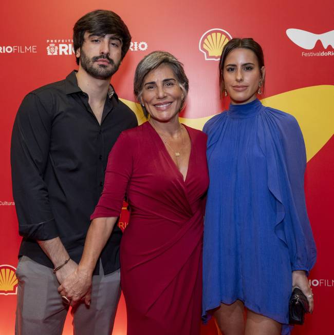 bento morais, glória pires e ana morais FESTIVAL DO RIO 2025 - 3 DE OUTUBRO - CINE ODEON - SEXA NA PREMIERE BRASIL - FOTO CHRISTIAN RODRIGUES