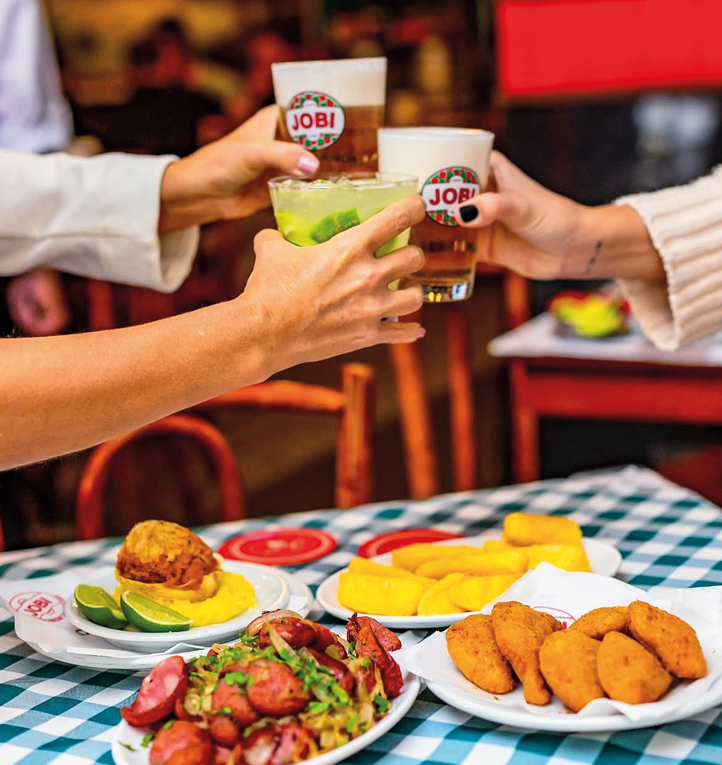 Jobi: tradi&ccedil;&atilde;o de longas e animadas noites no Leblon