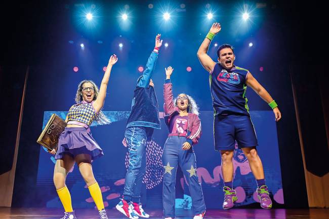 Rafa e Luiz_Curitiba – Leandro Provenci – LPROCENVI FOTOGRAFIA 5.jpg Tá na Rede: sucesso do YouTube, Rafa & Luiz fazem apresentação no Rio