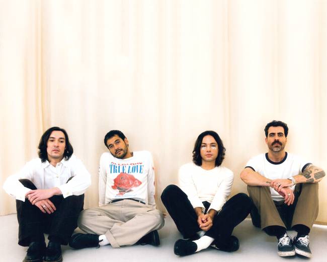 Terno Rei – Gabriel Freitas.jpg Terno Rei – Gabriel Freitas.jpg