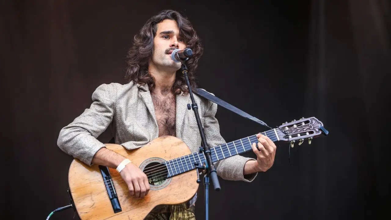 É grátis! Virada Sustentável terá shows de Mãeana e Zé Ibarra