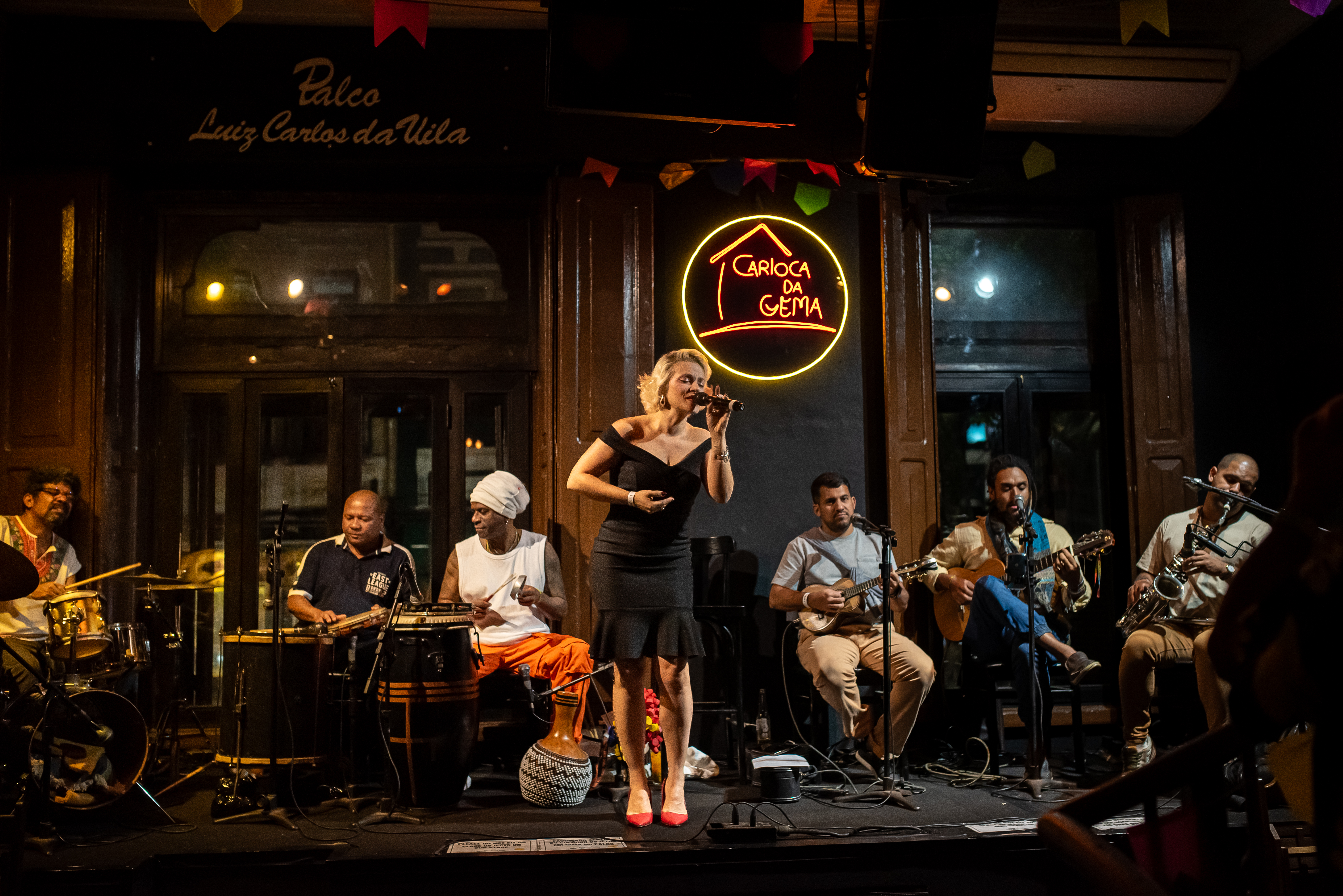 Carioca da Gema: samba de primeira no cora&ccedil;&atilde;o da Lapa