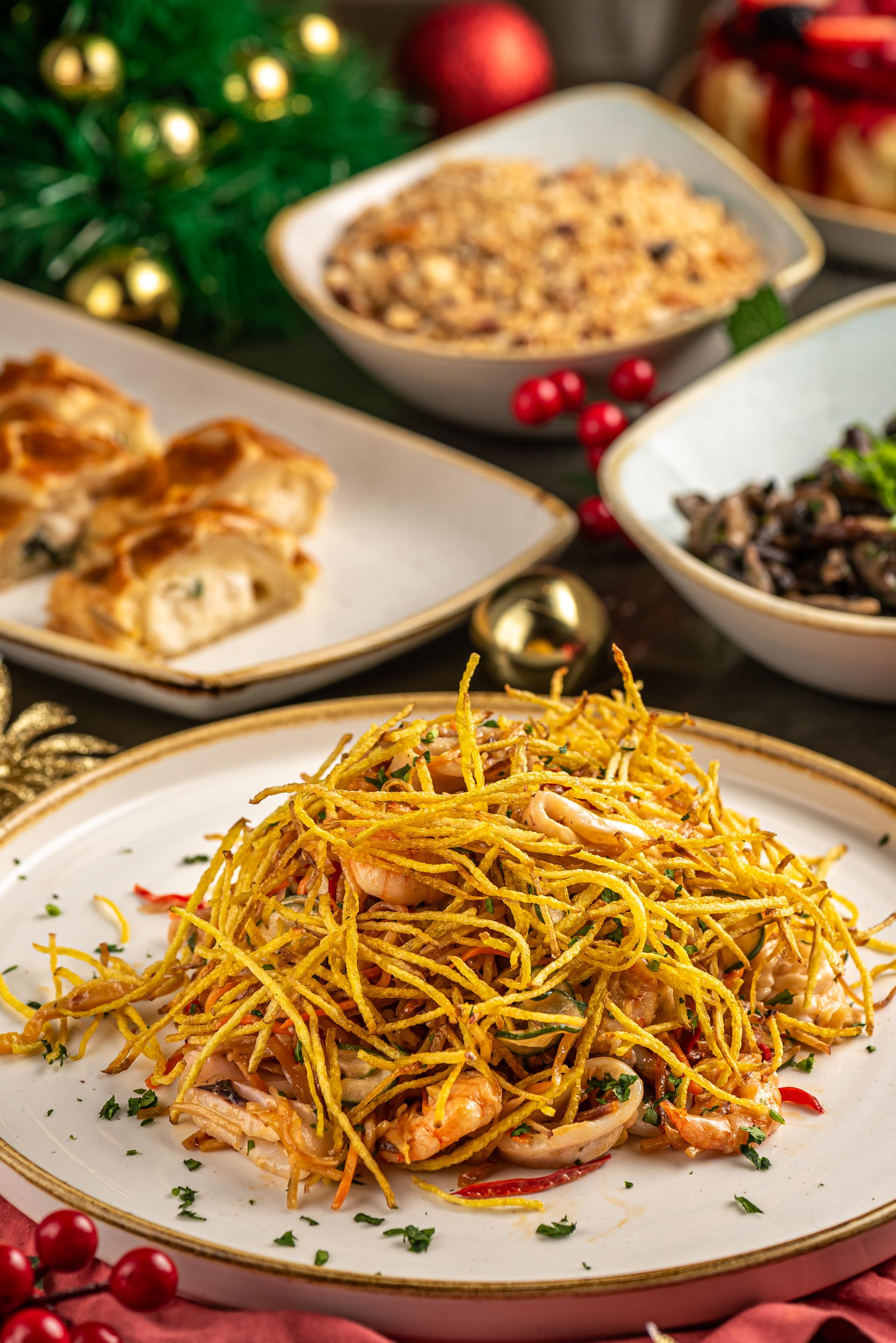 Escama: salpic&atilde;o de frutos do mar &eacute; especialidade local