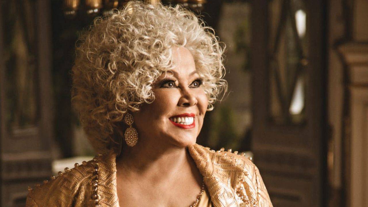 Alcione encerra no Rio turnê que celebra 50 anos de carreira