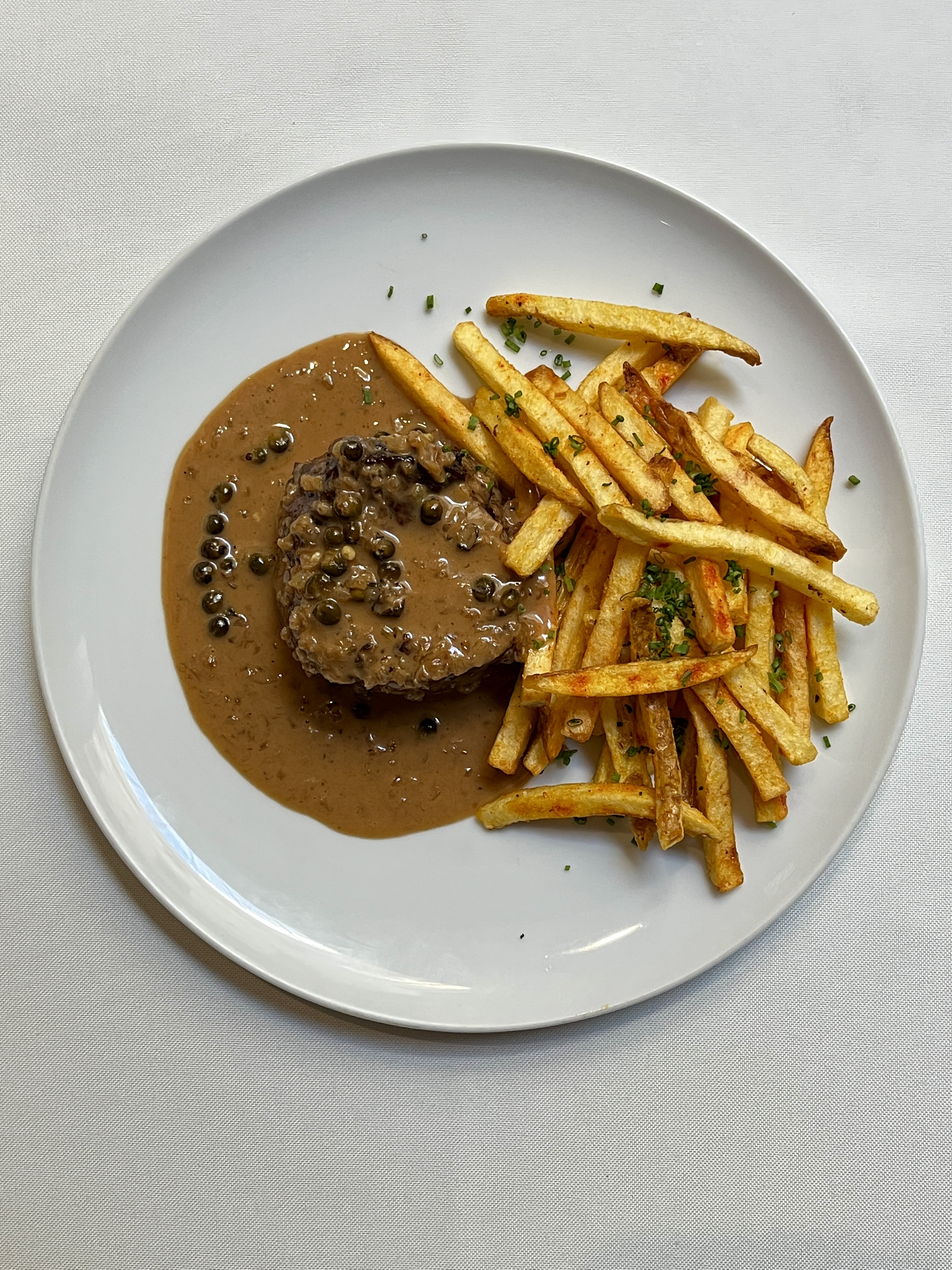 Lilia: o fil&eacute; au poivre &eacute; op&ccedil;&atilde;o de almo&ccedil;o no CCBB