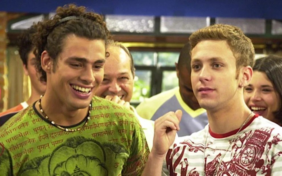 TV Globo decide transformar Malhação em novelinha vertical para a internet