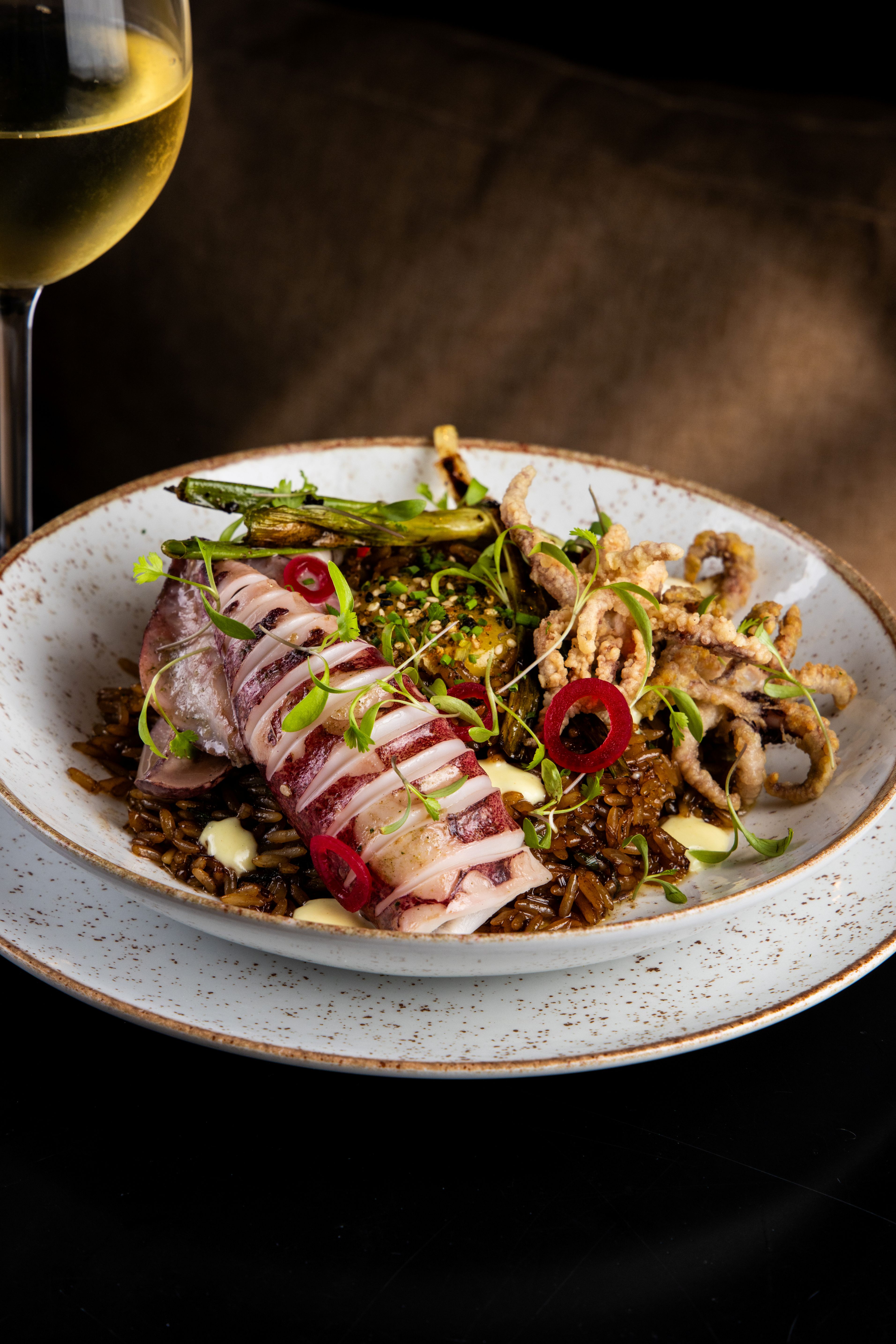 Pato com Laranja: arroz frito de lula no menu do dia 25