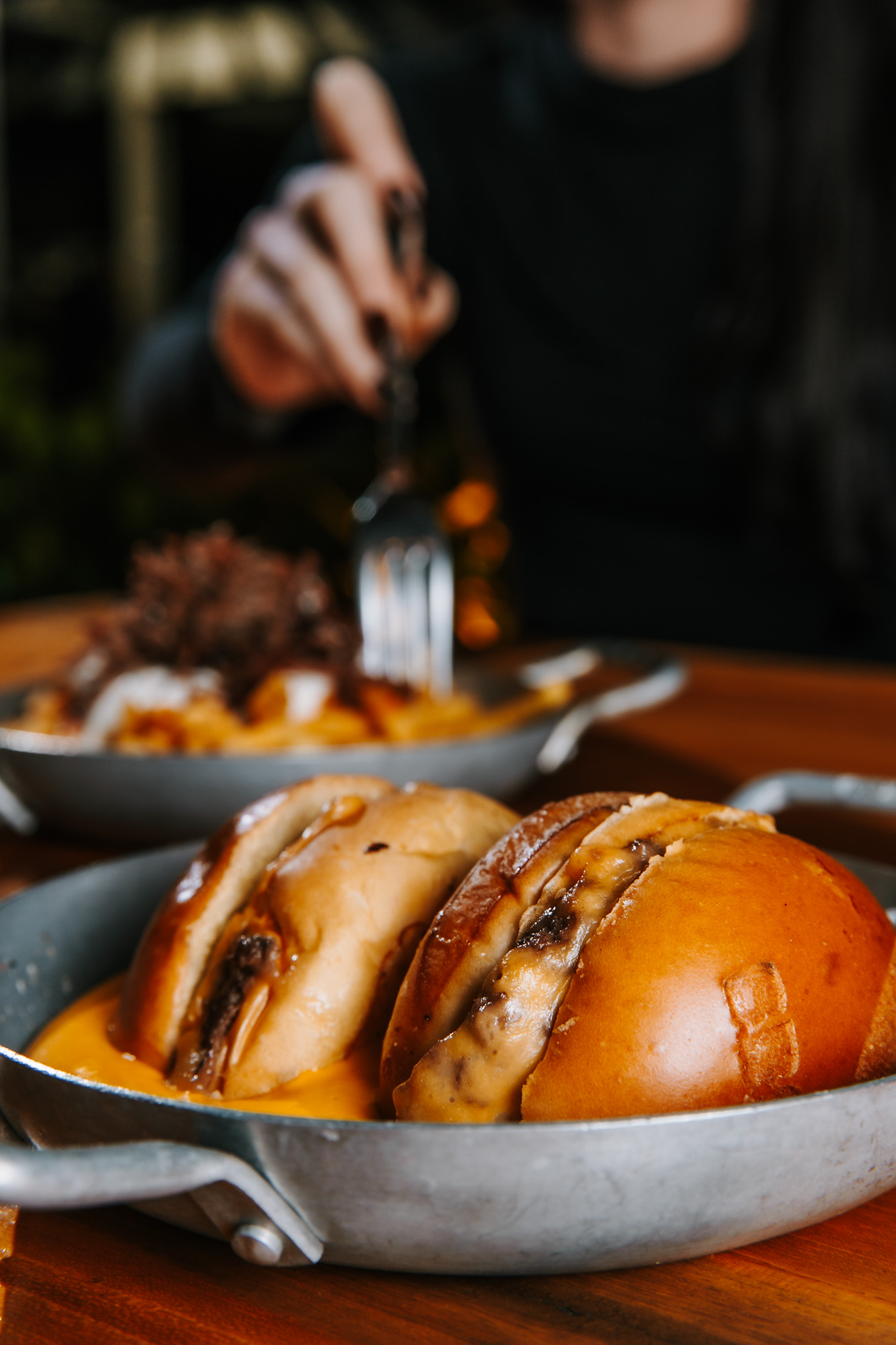 BBQ Lagoa: hamb&uacute;rgueres e petiscos at&eacute; as 5h da manh&atilde;